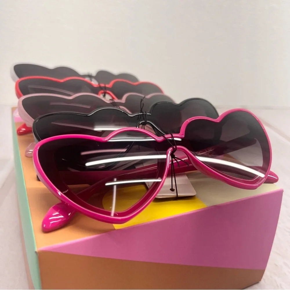 Retro Heart Shaped‎ Sunglasses for Women Vintage Heart Sunglasses for Party